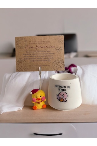 Yaşıyorsun Bu Hayatı Temalı Komik Karikatür Baskılı Ve Civciv Not Tutacağı Hediyelik Ofis Seti Beyaz