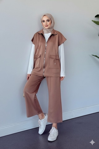 Unika Boutique Kadın Yelek Pantolon İkili Tesettür Takım Scuba Rahat Kesim 4 Mevsim - Günlük Vizon