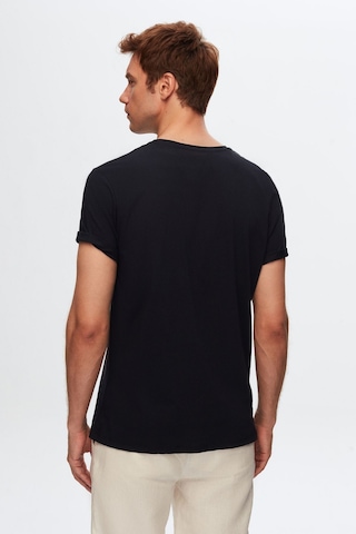 D's Damat Ds Damat Lacivert V Yaka %100 Pamuk T-shirt 4HC141996755M Lacivert