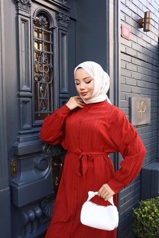 Kadın Kremit Boydan Düğmeli Yarasa Kol Kuşaklı Lara Keten Uzun Tesettür Elbise Kremit Kiremit