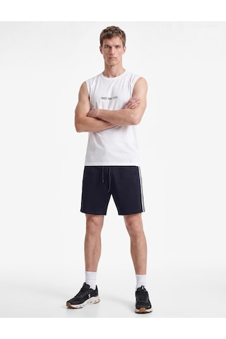 Koton Rahat Kalıp Kolsuz Bisiklet Yaka Arkası Baskılı Spor Atlet Beyaz 7wam30009nk