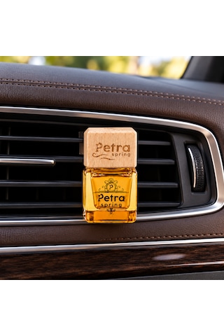 Maya 8ml Premium Oto Kokusu , Metal Klipsli, Araç Kokusu, Araba Kokusu, Oto Kokusu, Araç Parfümü, Oto Parfümü, Aynaya Asılan,cam Şişe Araç Kokusu, Araba Aksesuarı, Oto Aksesuar Petra Spring Araç Ve Ortam Kokuları