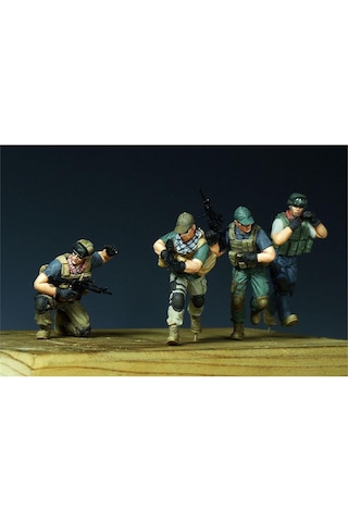 Trumpeter 00419 1/35 Ölçek, Pmc Saldırı Timi Irak'ta 2005 Figürleri Plastik Model Kiti-55748