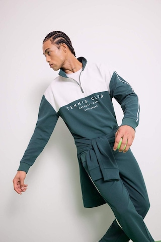 Defacto Defactofit Boxy Fit Dik Yaka Yarım Fermuarlı Baskılı Sporcu Sweatshirt F0198ax25augn536 Yeşil