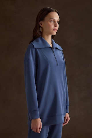 Aker Yakası Ve Yan Yırtmaçları Fermuarlı Modal Sweatshirt İndigo İndigo