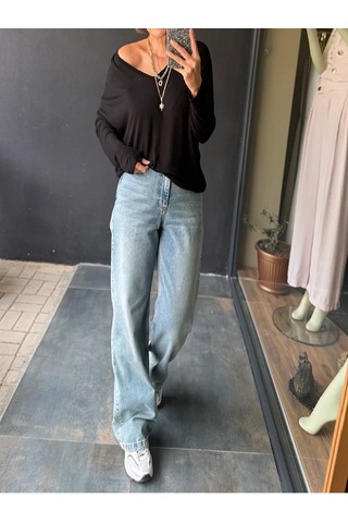 Mirve Butik V Yaka Yumoş Merserize Bluz Siyah