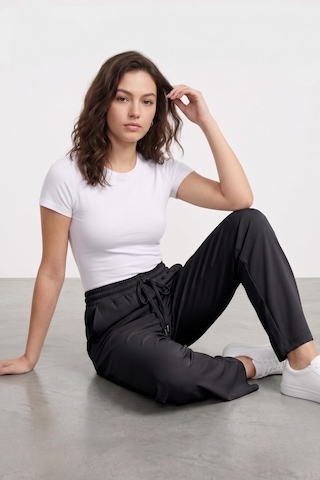Genius Store Kadın Pantolon Beli Lastikli Cepli Rahat Kalıp Kadın Spor Pantolon Siyah