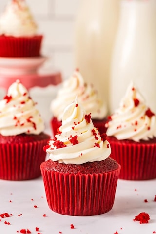 Trend Hediye Sepeti Takribi 200 Adet Büyük Boy Kırmızı Muffin Kek Kalıbı, Cupcake Kağıdı, Browine Ka Sku: Smg8690010537560 Açık Gri