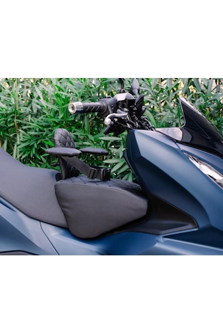 HONDA PCX Motosiklet Çocuk Koltuğu, Deri, Kollu, 4-8 Yaş Arası, Emniyet Kemerli