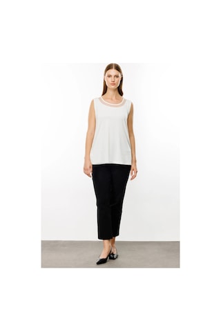 On Fashion Yakası Tül Sıfır Yaka Kadın Bluz 25y.on.blz.51311.01 Ekru