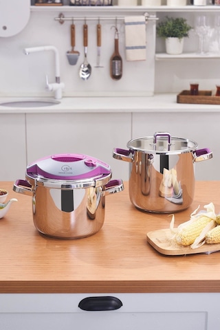 Karaca Orbit İndüksiyon Tabanlı Düdüklü Tencere Seti 6+8 Lt Violet