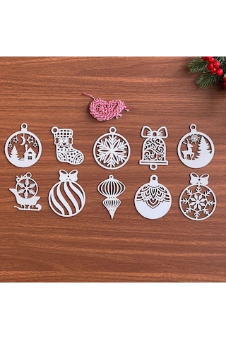 10 Parça Kırmızı Beyaz İpli Karışık Model Ahşap Yılbaşı Ağaç Süsü 5365