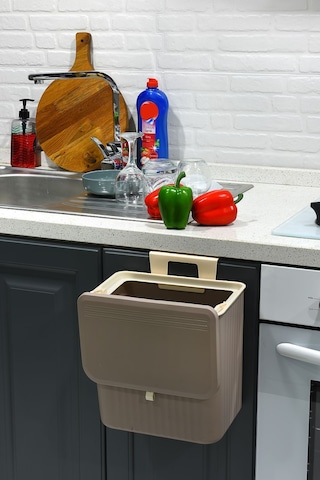 15 Lt Çift Yöne Açılabilen Kapaklı Dolap Askılı - Tezgah Üstü Mutfak Banyo Lavabo Çöp Kovası Latte