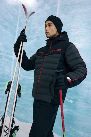 Defacto Su İtici Regular Fit Kapüşonlu Fermuarlı Rüzgar Geçirmez Kayak Montu F5352ax25wnbk81 Siyah-bk81