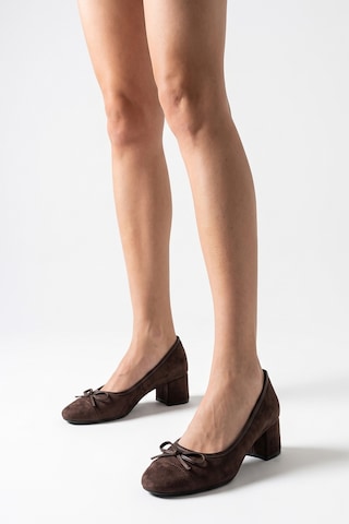 Luvi Shoes Leslıe Kahverengi Süet Fiyonklu Kadın Kalın Topuklu Ayakkabı