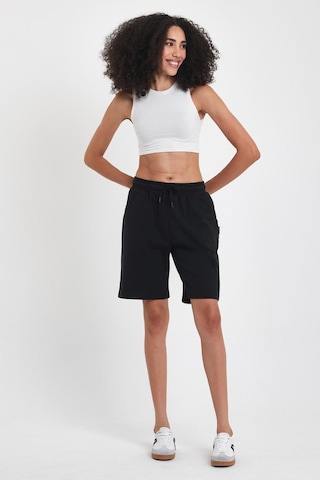 2'li Kadın Rahat Kesim Beli Lastikli Mevsimlik Yumuşak Kumaş Cepli Siyah-gri Uzun Bermuda Şort Siyah - Gri