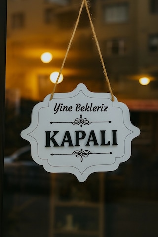 Ahşap Dekoratif Kesim Açık-kapalı Yazısı - Beyaz