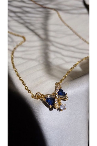 Mavi Taşlı Altın Renk Papyon Figürlü Kolye Zarif Ve Şık Kadın T