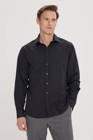 AC&Co / Altınyıldız Classics Erkek Sıyah Comfort Fit Geniş Kesim Klasik Yaka Pamuklu Rahat Armürlü Gömlek Siyah