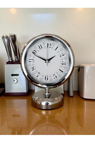Classic Series Silver 25 X 20 Cm Metal Krom Masa Saati Çok Renkli