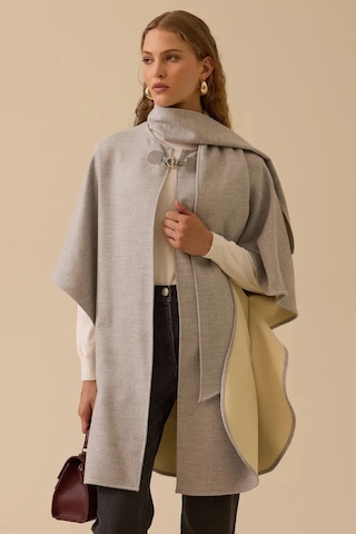 Kadın Tokalı Şal Detaylı Panço - Gri Gri