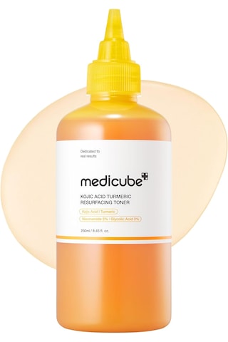 Medıcube Kojic Acid Turmeric Smoothing Toner 250 Ml Kojik Asit Zerdeçal Niasinamid Glikolik Asit Tonik Kbeautyflashsale