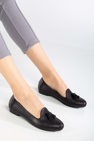 Analin Shoes Kadın Hakiki Deri Baskılı Püsküllü Babet Siyah
