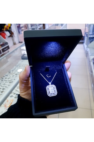 925 Ayar Gümüş Büyük Boy Baget Model Beyaz Taşlı Gümüş Kolye