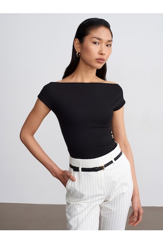 Dilvin 32839 Geniş Yaka Basic T-shirt-siyah