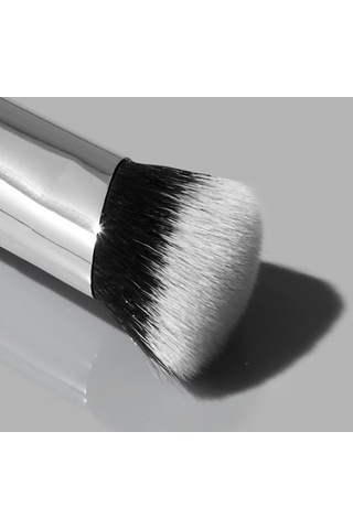 Haus Labs By Lady Gaga Concealer Brush - Kapatıcı Fırçası