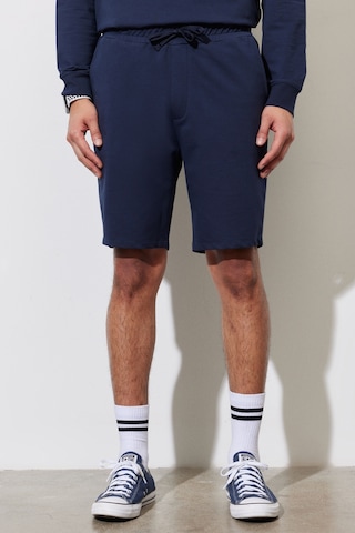 Ac&Co / Altınyıldız Classics Erkek Lacı Standart Fit Normal Kesim Pamuklu Cepli Örme Şort Lacivert