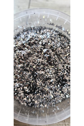 Boya İçerisine Katılan Sim Büyük Kesim Gri 50 Gr