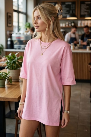 Armonika Kadın Pembe Yuvarlak Yaka Duble Kol Yanları Yırtmaçlı Pamuklu T-shirt Arm-26y137001