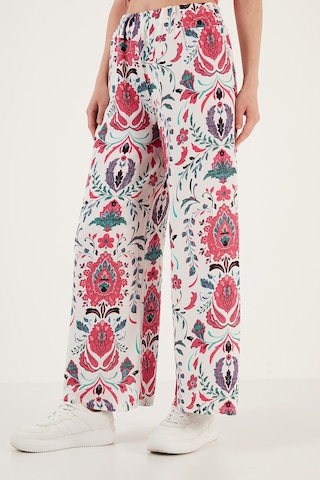 Lela Desenli Beli Lastikli Bol Paça Rahat Kesim Bayan Pantolon 5865217 Beyaz-Fuşya