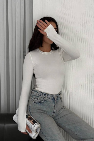 Noa & Noa Kadın Parmak Geçmeli Uzun Kollu Bluz Vücuda Oturan & Astarsız Beyaz