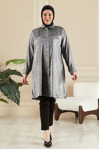 Kadın Tesettür Büyük Beden Leopar Desenli Uzun Gömlek Tunik 001