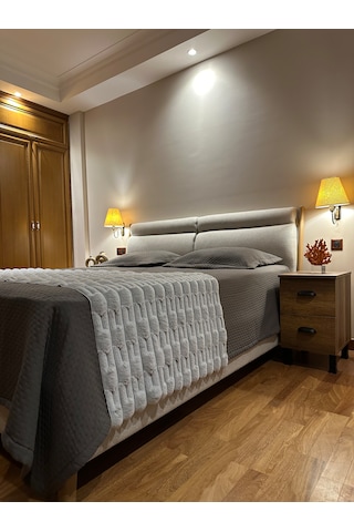 Modern Line Gri Peluş Yatak Ucu Runner