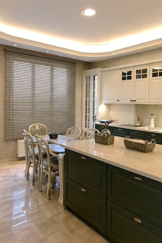 N. Luxury Açık Gri 50mm %100 Gerçek Ahşap Jaluzi Perde Redüktörlü Zincir Mekanizmalı Ofis/ev Tüm Mekanlar Açık Gri