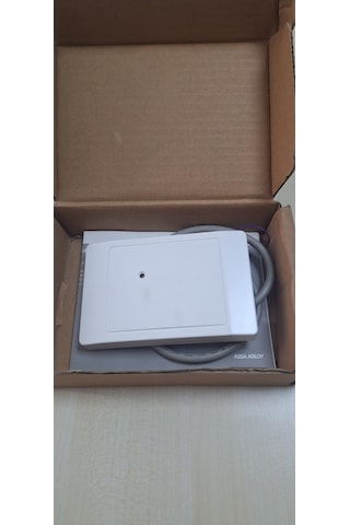 Hıd Prox Thinline Iı Wall Switch Reader