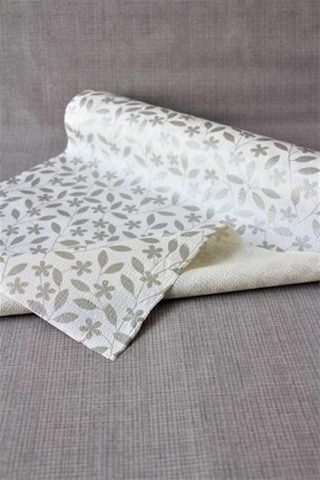 Çok Amaçlı Kaymaz Dolap Içi Çekmece Raf Vitrin Örtüsü Metalikçiçek 001