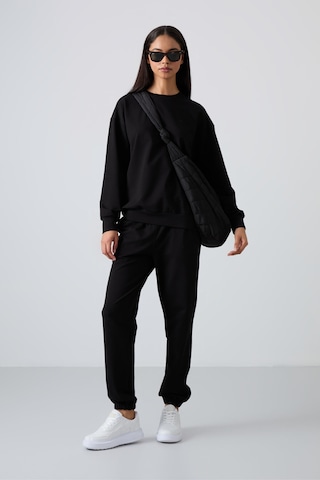 Tommy Life Siyah Basic Pamuklu O Yaka Oversize Lastik Paça Kadın Eşofman Takım - 95287 Siyah