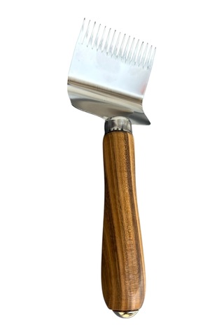 Krom Sır Tarağı Ahşap Saplı