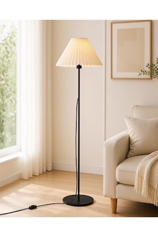 Siyah Metal Ayaklı Lambader Pileli Kırma Krem Başlıklı Salon Yatak Odası Köşe Aydınlatma 150 Cm Lam01