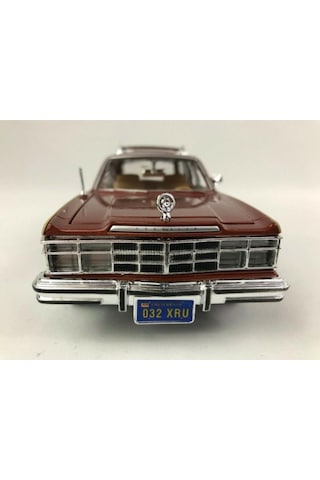 Motormax 1976 Chreysler Le Baron Town&country