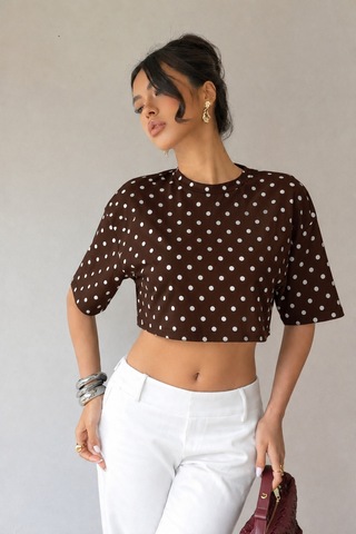 Wild Flower Kadın Puantiye Desenli Crop Tişört Basic Oversize Yazlık Bluz Kahverengi