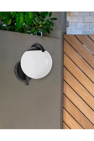 Beliani Siyah Modern Dış Mekan Duvar Apliği, Ip44 Korumalı, Bahçe Ve Teraslara Uygun Lambader Diğer