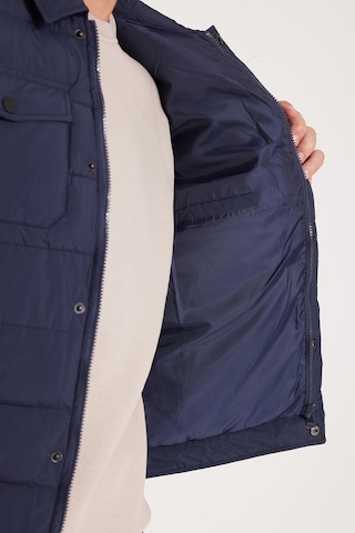 Tudors Erkek Regular Fit Klasik Kesim Çift Cepli Çıtçıt Kapamalı Koyu Mavi Mont-41601 Koyu Mavi