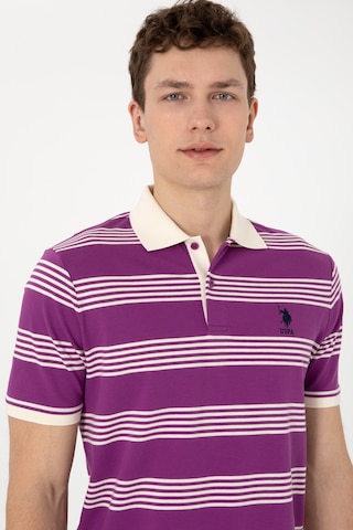 U.S. Polo Assn. Erkek Regular Fit Polo Yaka Menekşe Çizgili Tişört 50306826-VR037