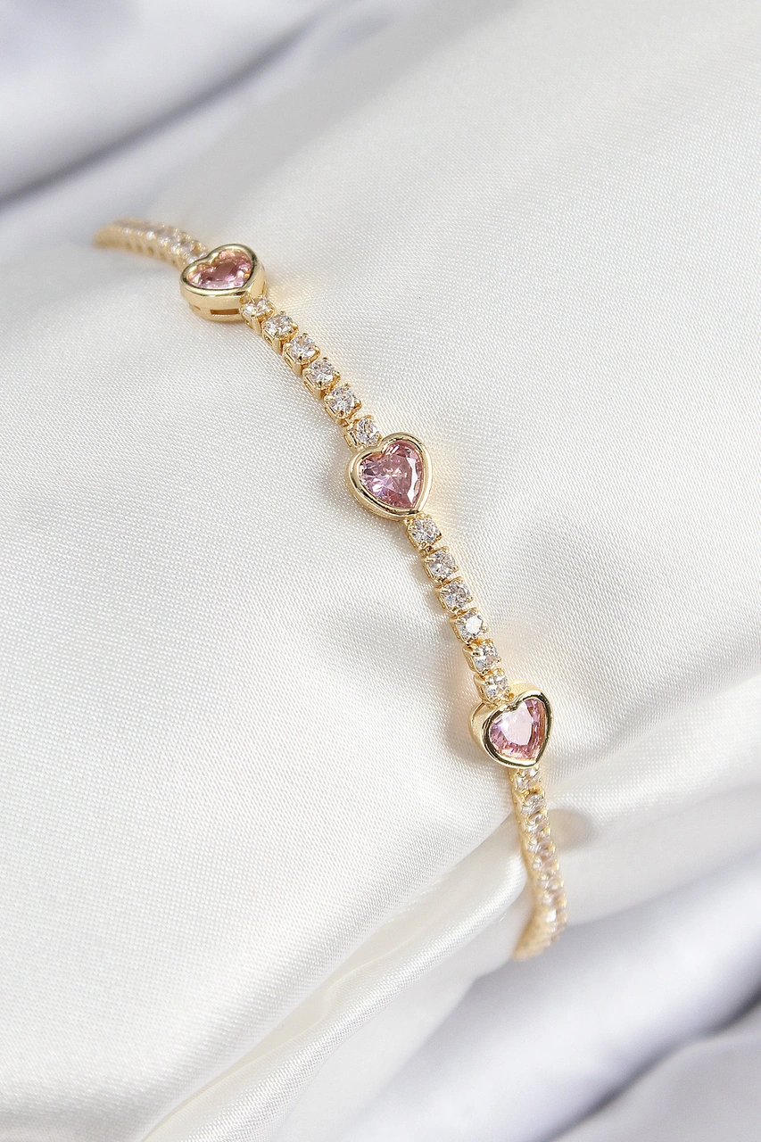 Pirinç Zirkon Taşlı Pembe Kalp Model Gold Renk Kadın Bileklik Çelik