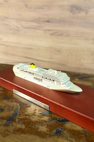 Costa Neoromantica Metal Gemi Modeli